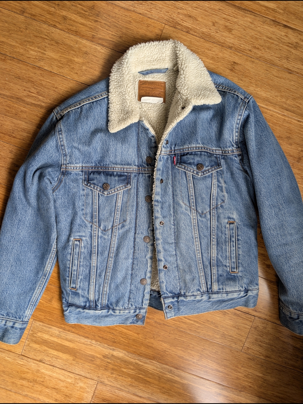 Aritzia Premium Levi's Light Blue Denim Sherpa Jacket